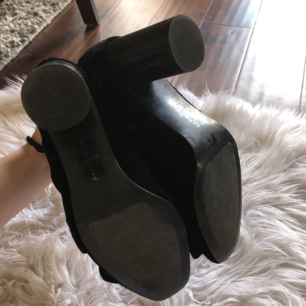 Zara black velvet heeled knot booties size 40 US 9 - Picture 4 of 7